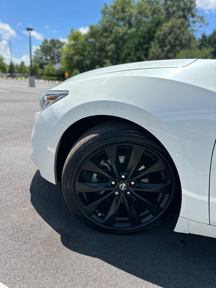 Nissan Maxima SR 3.5L 2017