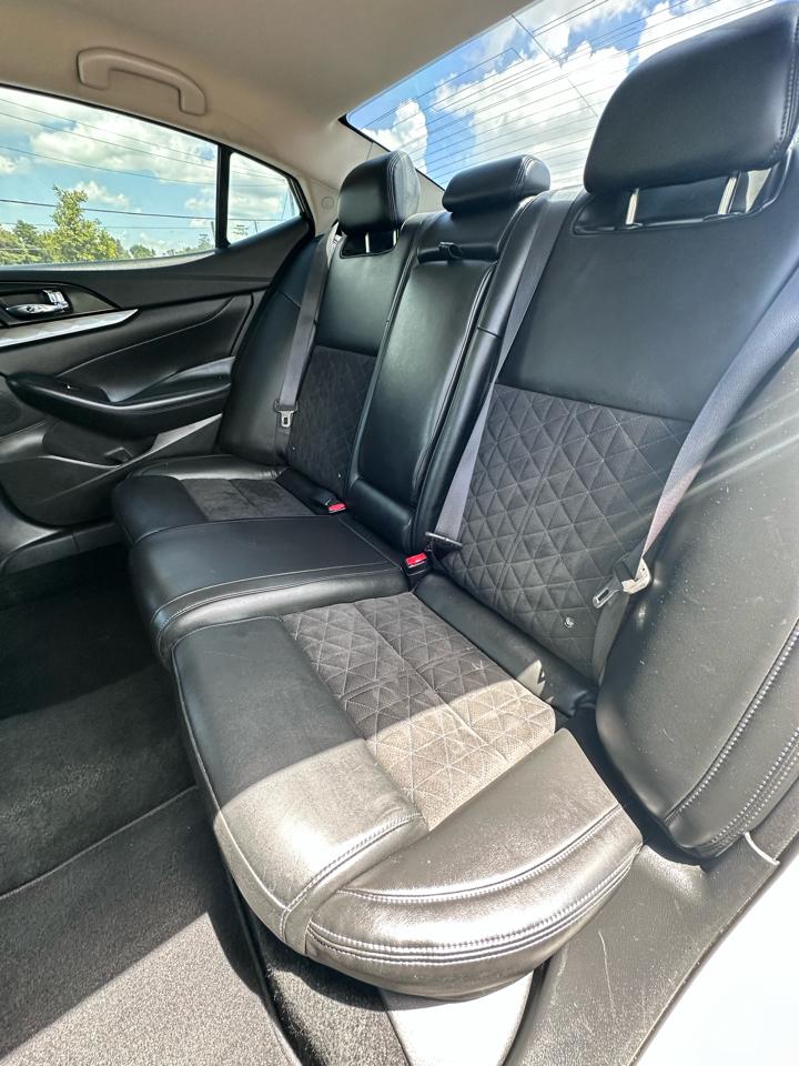 Nissan Maxima SR 3.5L 2017