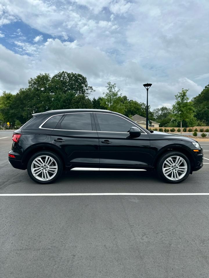 Audi Q5 2.0T Premium Plus quattro 2019