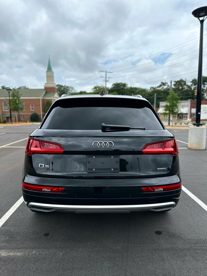 Audi Q5 2.0T Premium Plus quattro 2019