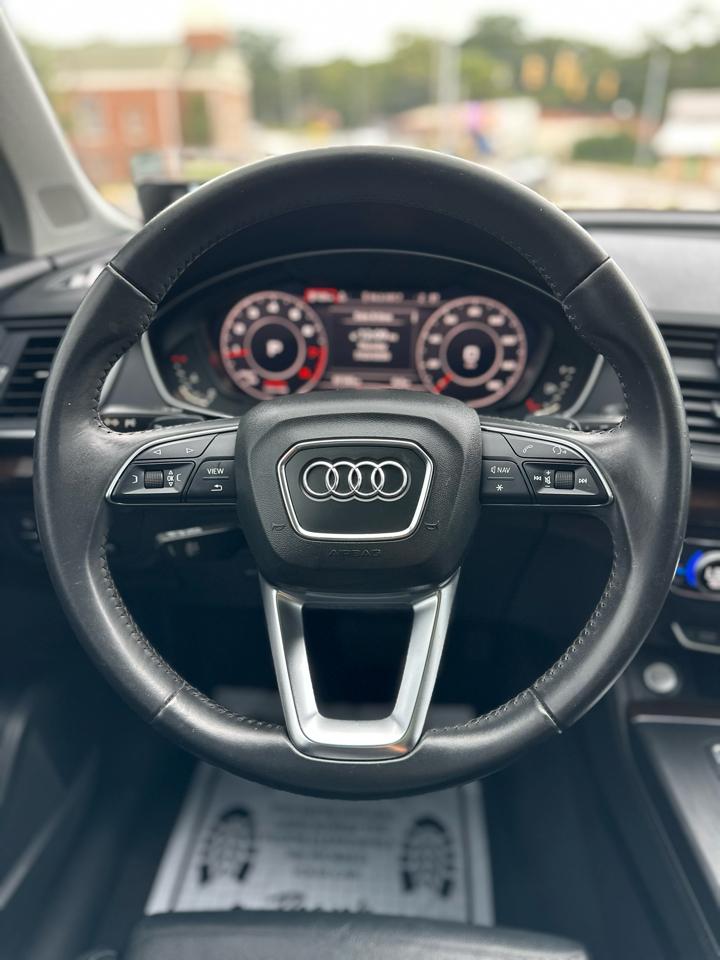 Audi Q5 2.0T Premium Plus quattro 2019