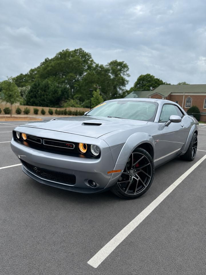 Dodge Challenger R/T Plus 2017