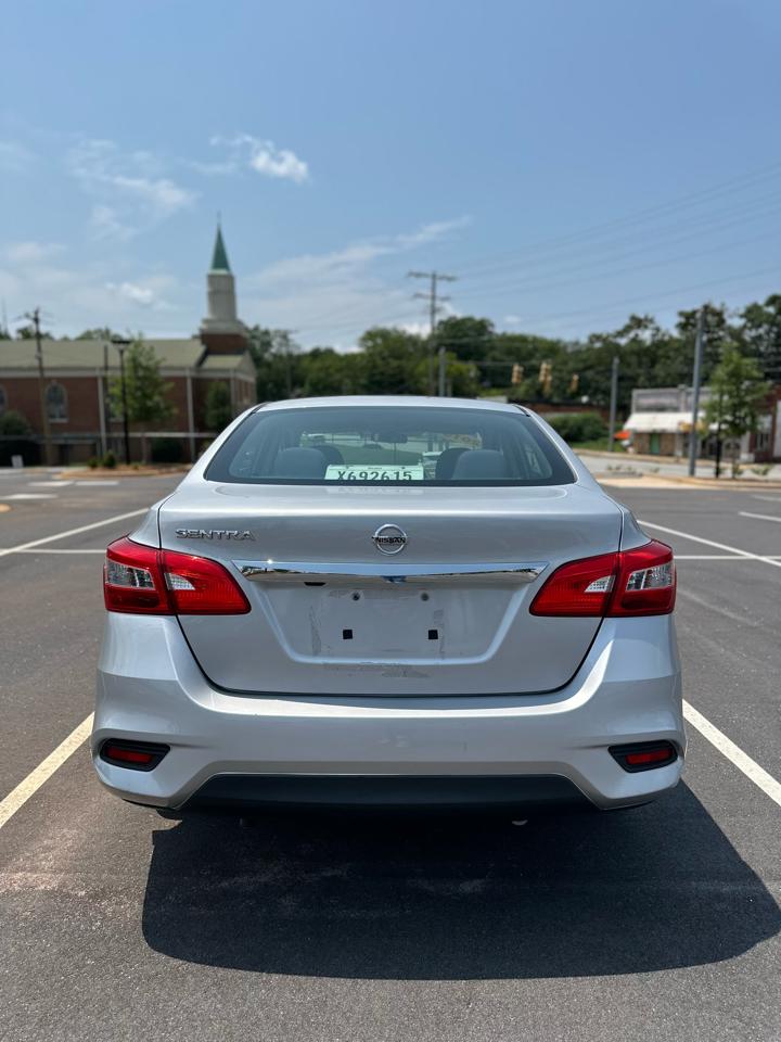 Nissan Sentra S CVT 2019