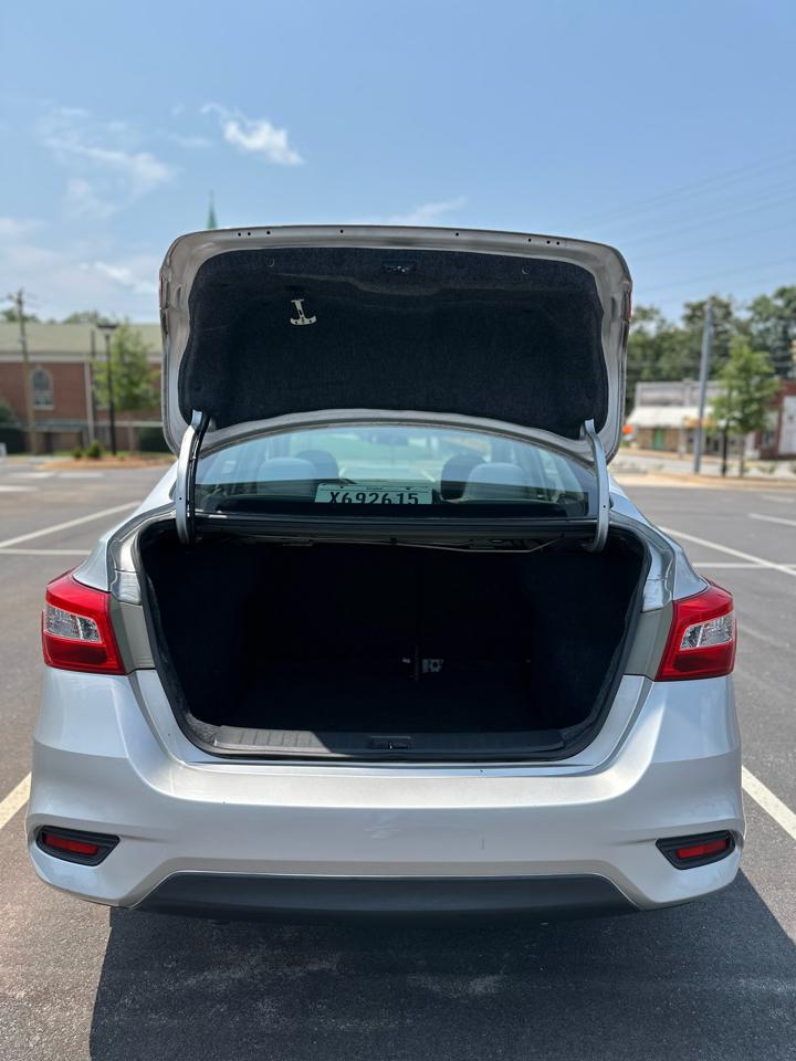 Nissan Sentra S CVT 2019