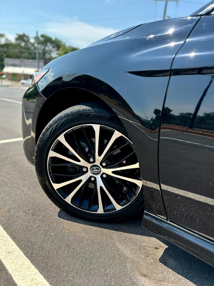 Toyota Camry LE 2018