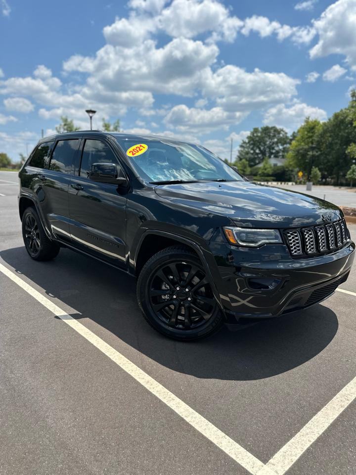 Jeep Grand Cherokee Laredo E 2WD 2021