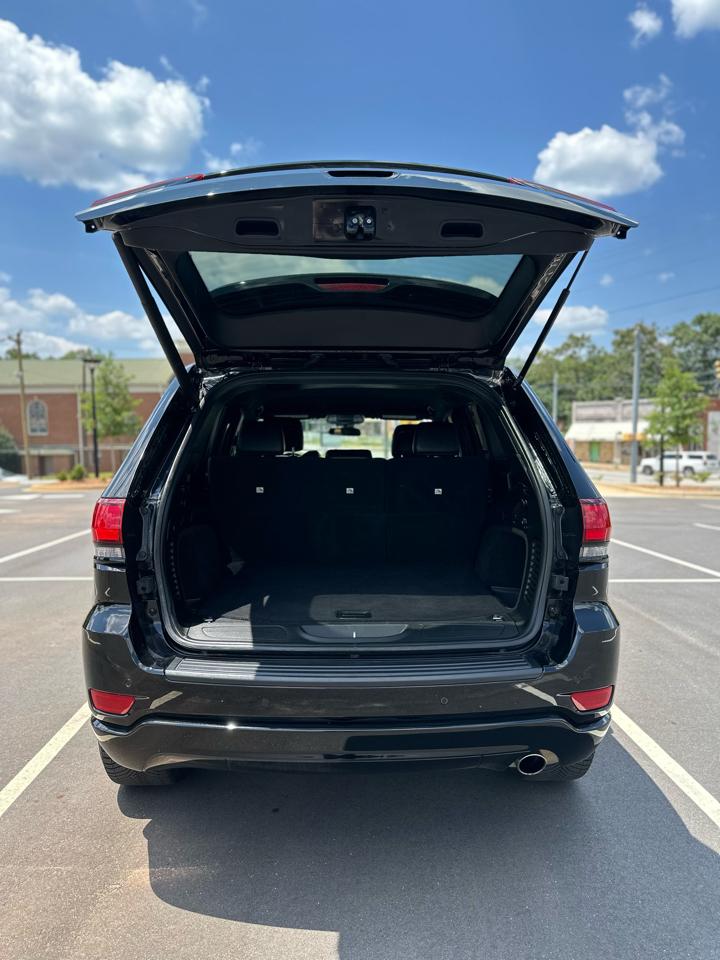 Jeep Grand Cherokee Laredo E 2WD 2021