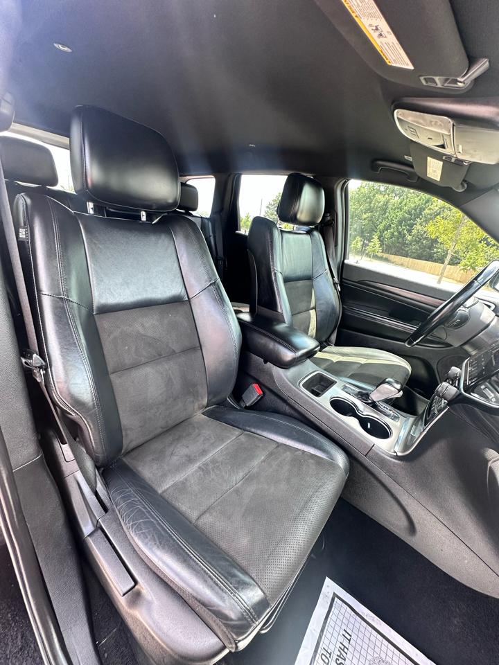 Jeep Grand Cherokee Laredo E 2WD 2021