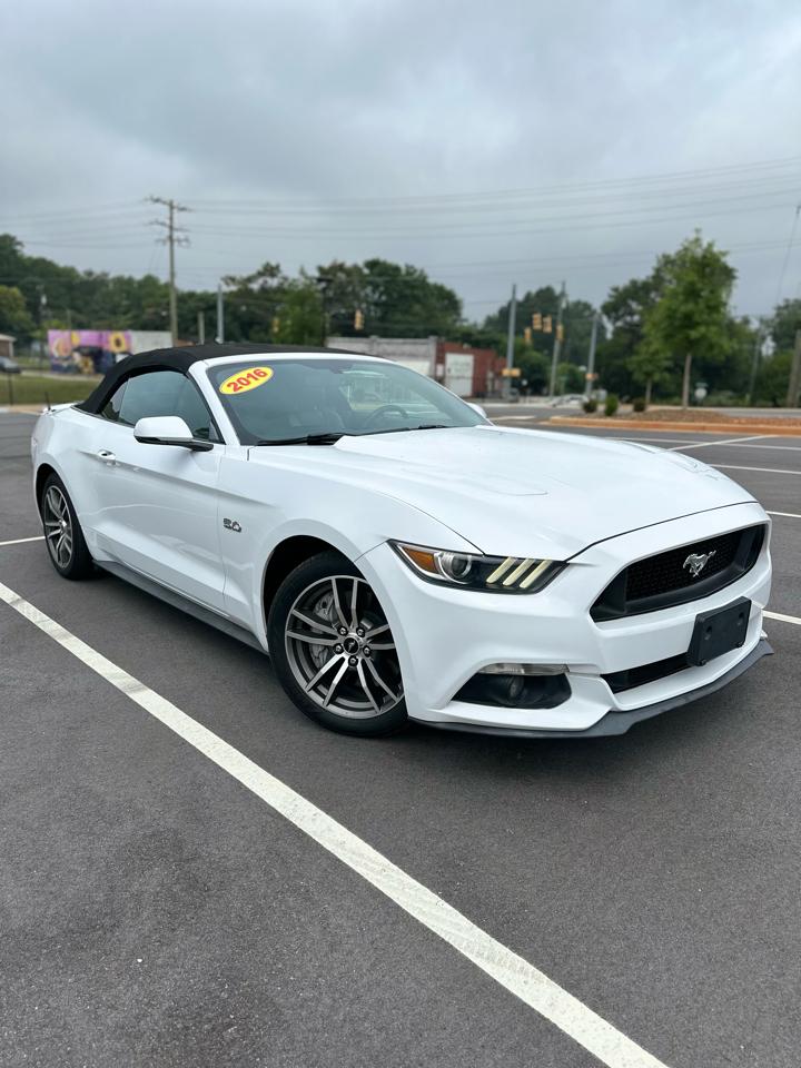 Ford Mustang GT convertible 2016