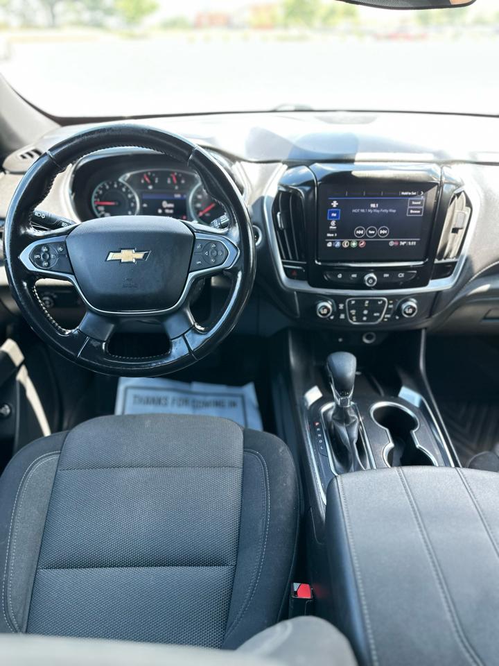 Chevrolet Traverse LT Cloth FWD 2022