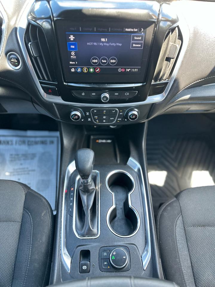 Chevrolet Traverse LT Cloth FWD 2022