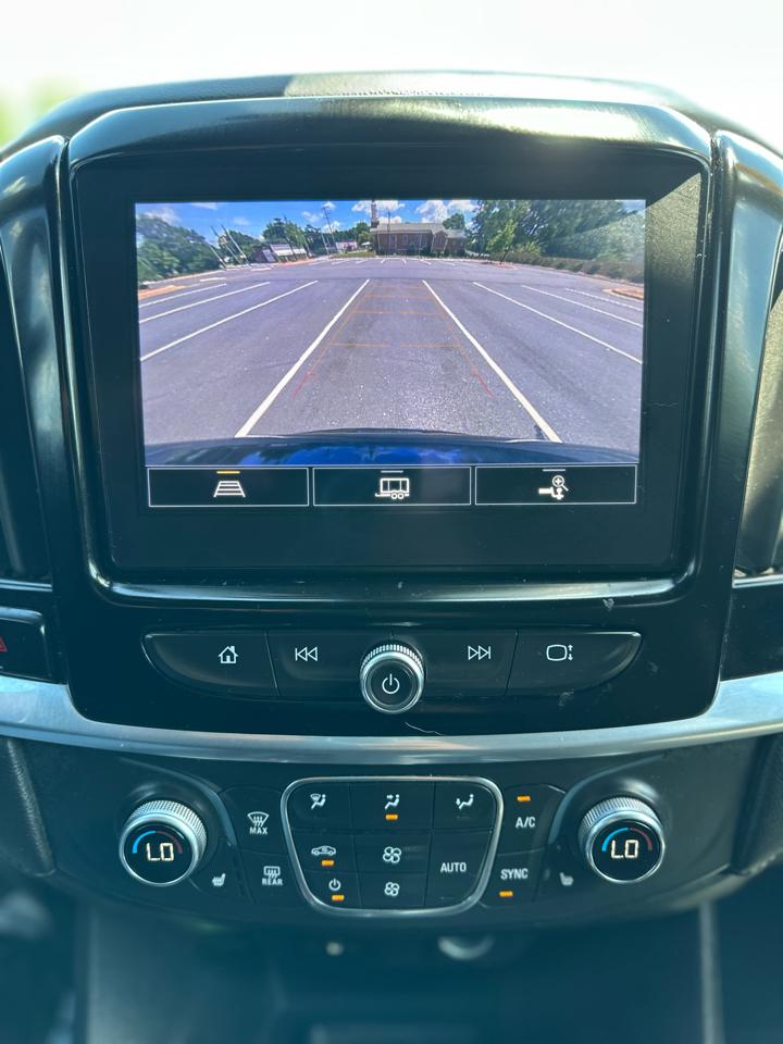 Chevrolet Traverse LT Cloth FWD 2022