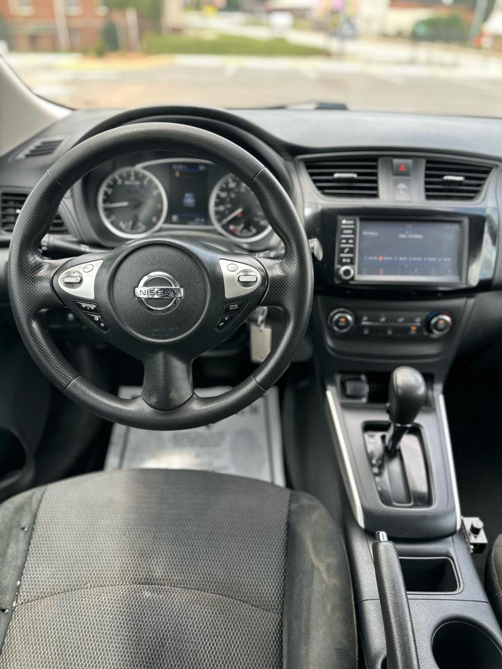 Nissan Sentra S CVT 2019