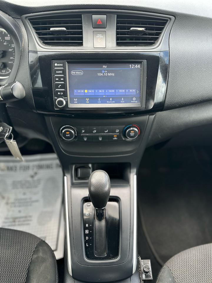 Nissan Sentra S CVT 2019