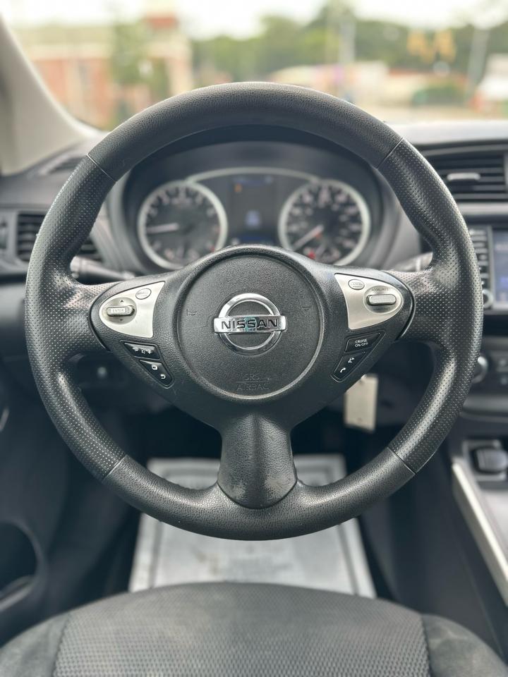 Nissan Sentra S CVT 2019