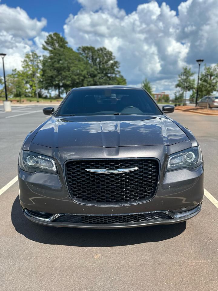 Chrysler 300 S V6 RWD 2019