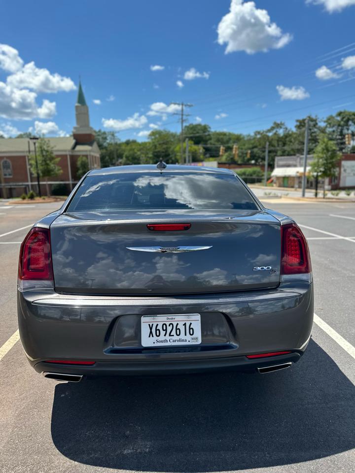 Chrysler 300 S V6 RWD 2019