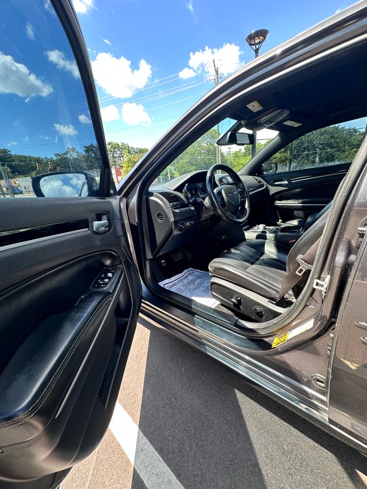 Chrysler 300 S V6 RWD 2019