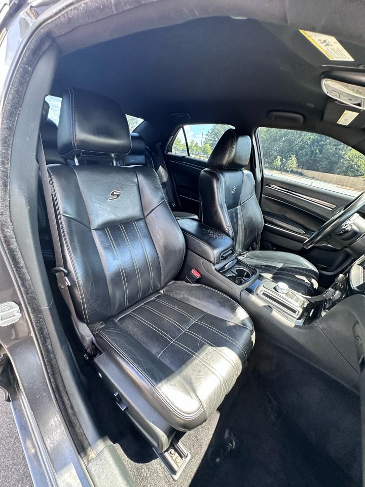 Chrysler 300 S V6 RWD 2019