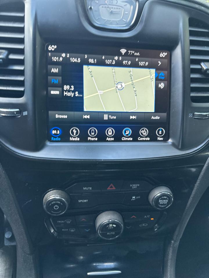 Chrysler 300 S V6 RWD 2019