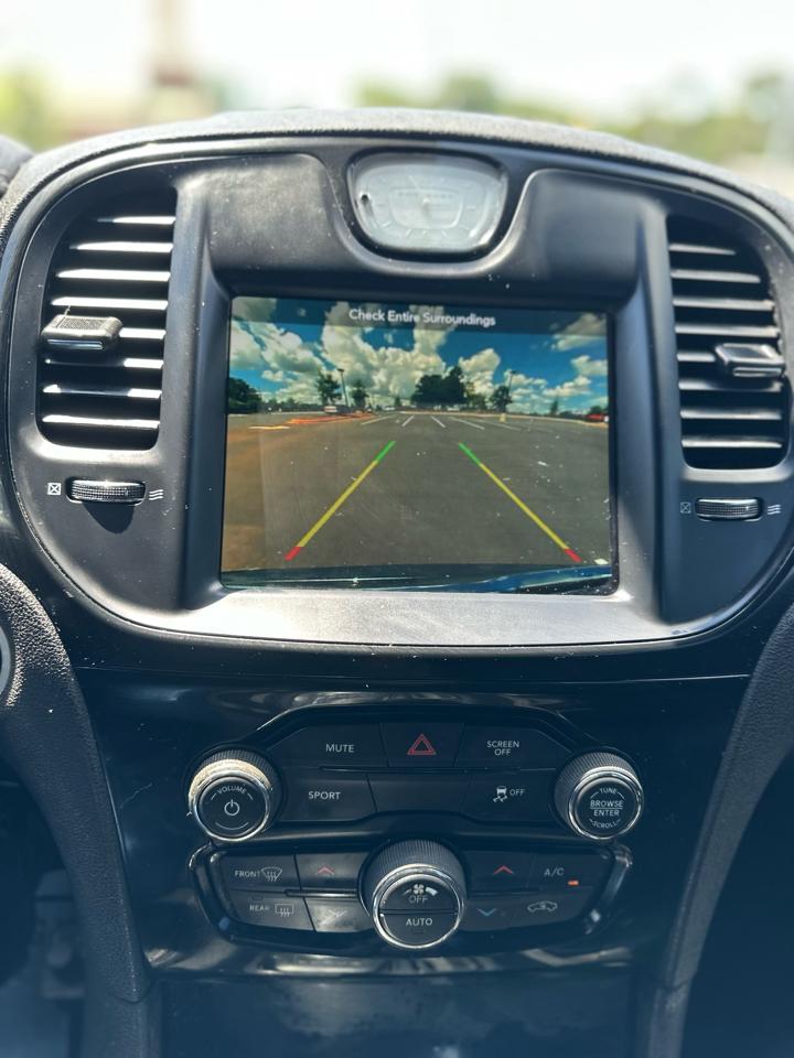 Chrysler 300 S V6 RWD 2019