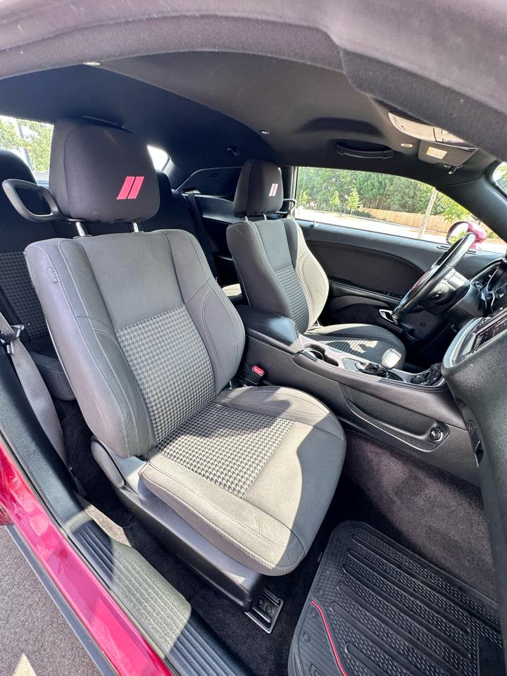Dodge Challenger SXT 2018