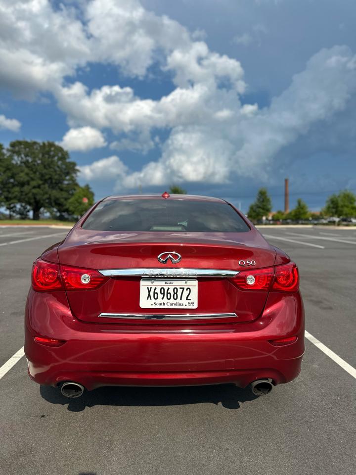 Infiniti Q50 Base 2015