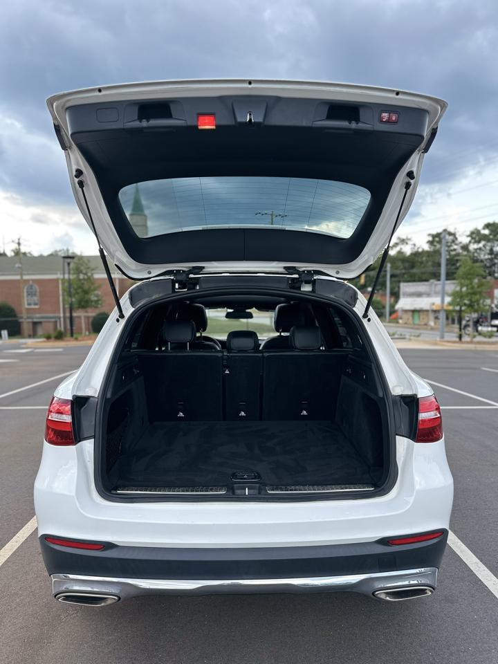 Mercedes-Benz GLC-Class GLC300 2019