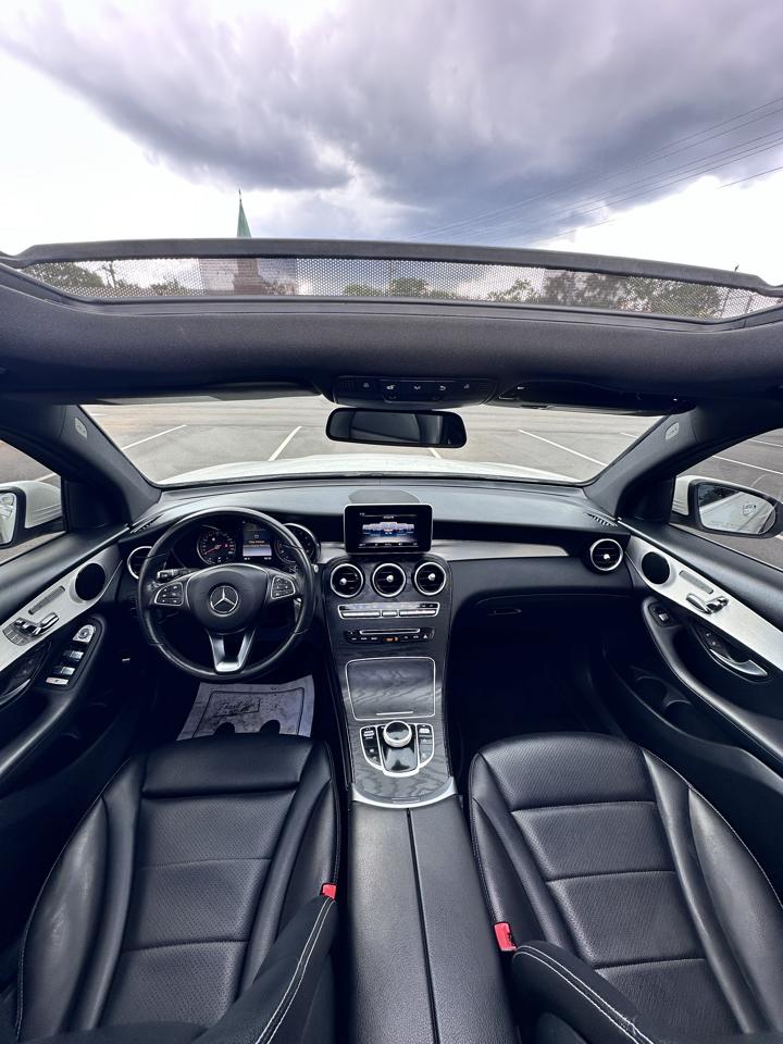 Mercedes-Benz GLC-Class GLC300 2019