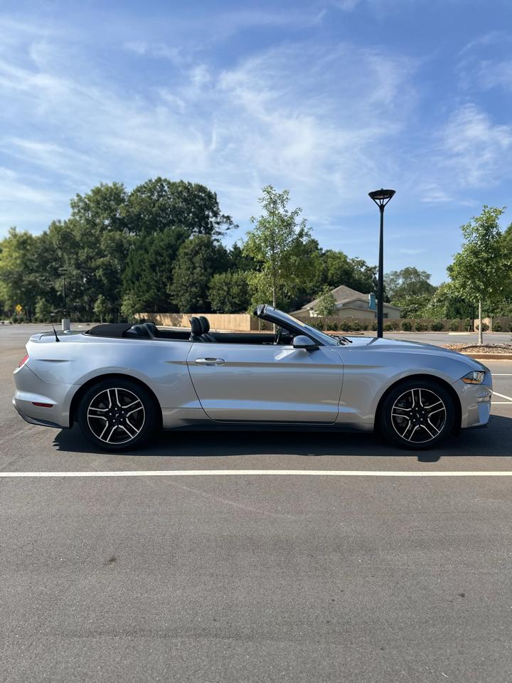 Ford Mustang EcoBoost Premium Convertible 2020