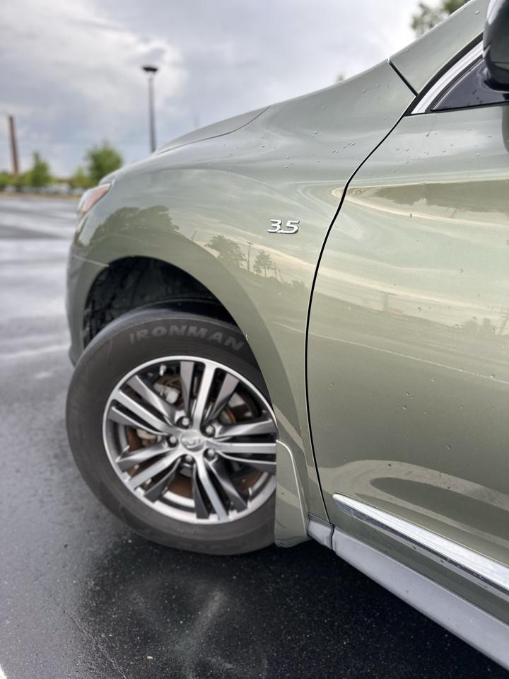 Infiniti QX60 Base AWD 2017