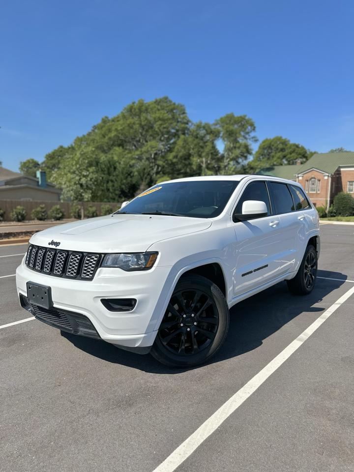 Jeep Grand Cherokee Laredo 4WD 2020