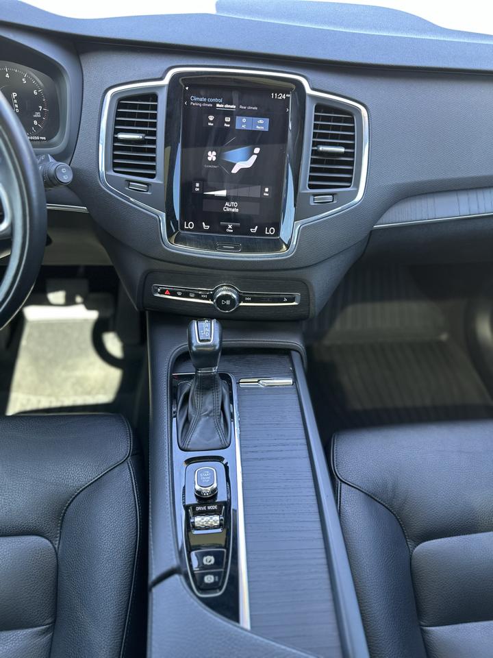 Volvo XC90 T6 Momentum AWD 2020