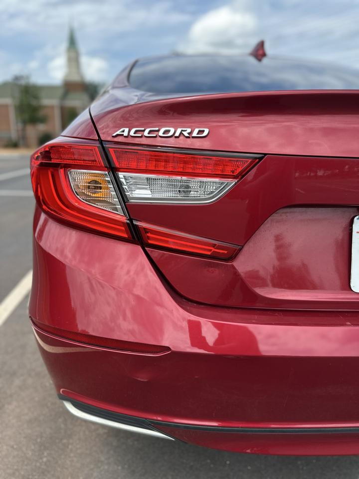 Honda Accord LX CVT 2018