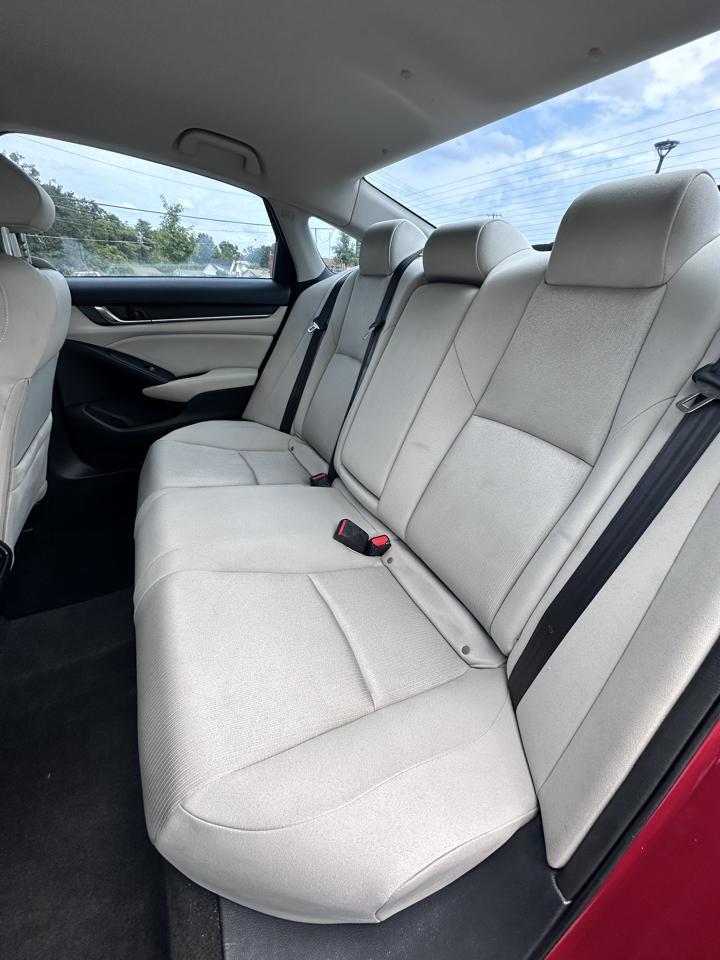 Honda Accord LX CVT 2018