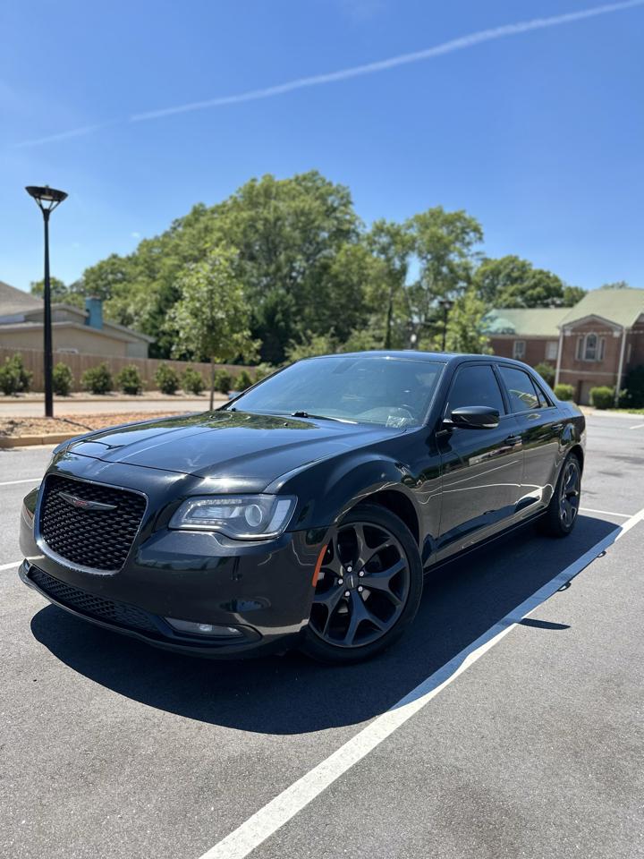 Chrysler 300 S V6 RWD 2021