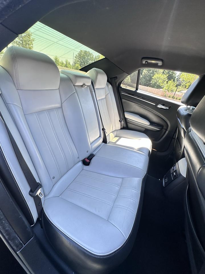 Chrysler 300 S V6 RWD 2021