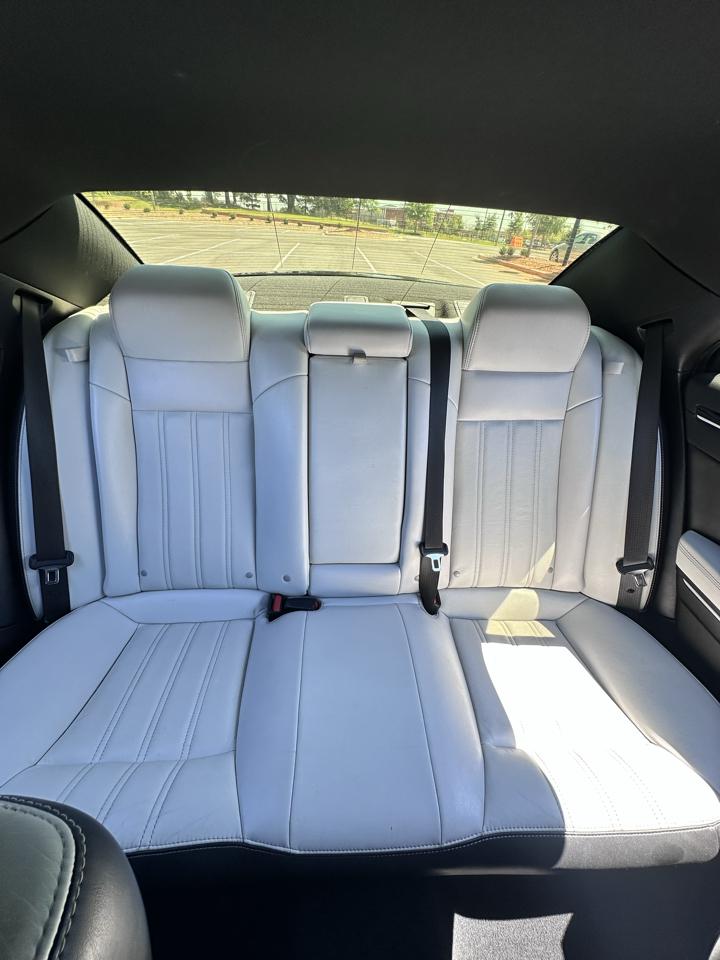Chrysler 300 S V6 RWD 2021