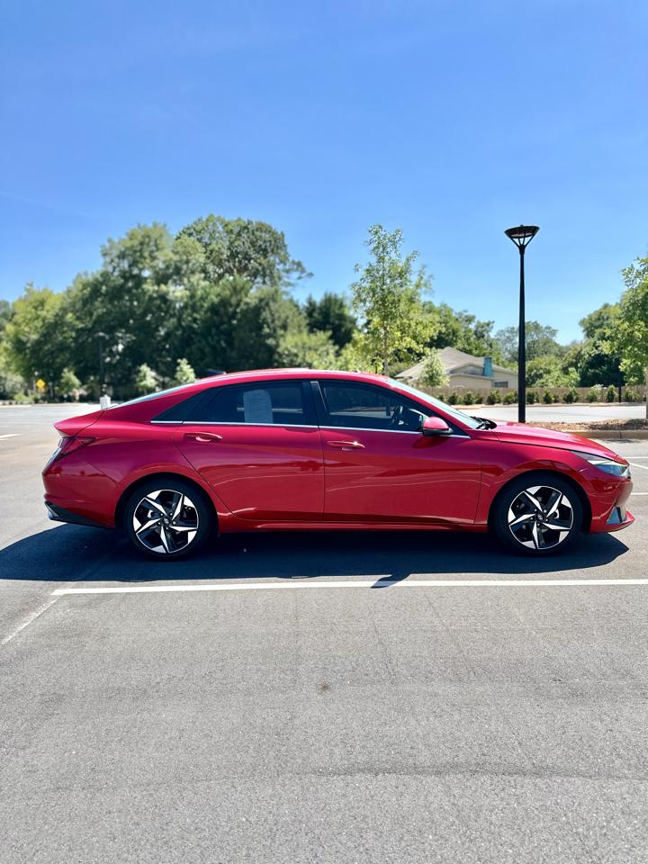 Hyundai Elantra SEL 2022