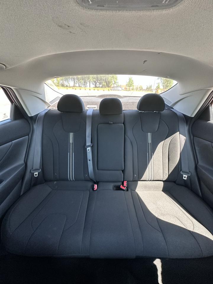 Hyundai Elantra SEL 2022