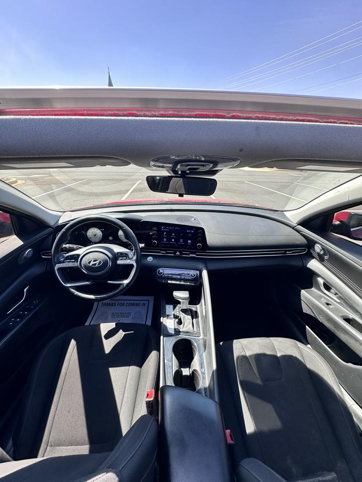 Hyundai Elantra SEL 2022