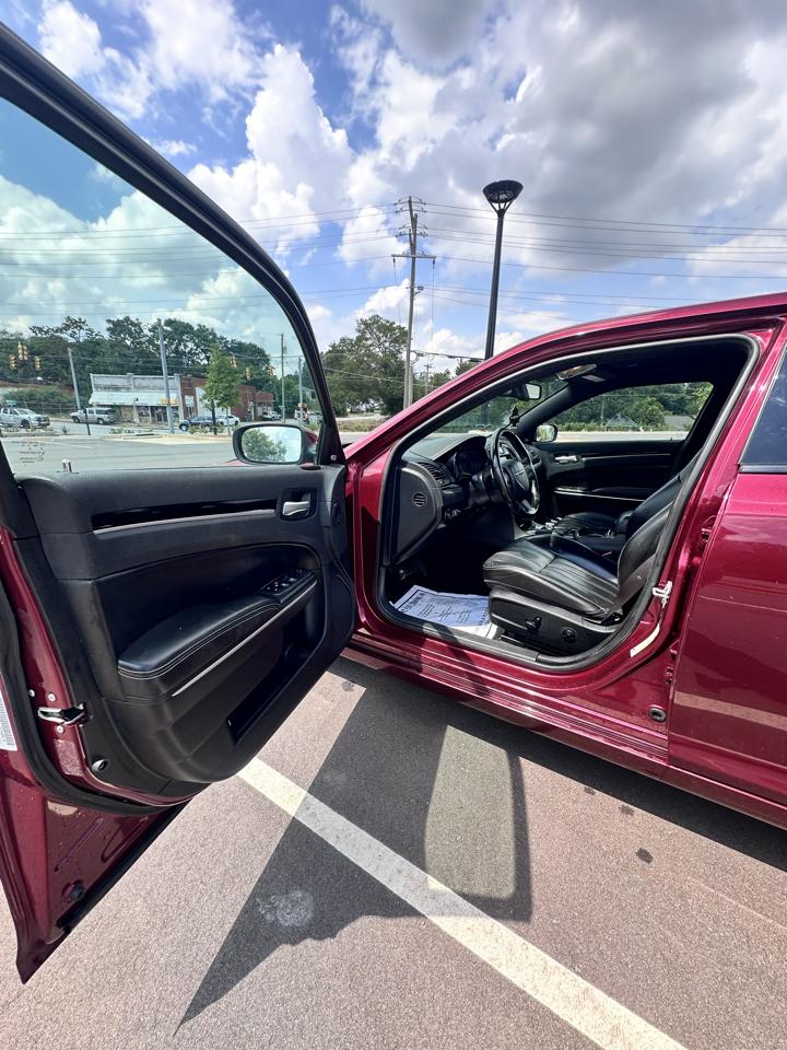 Chrysler 300 S V6 RWD 2019