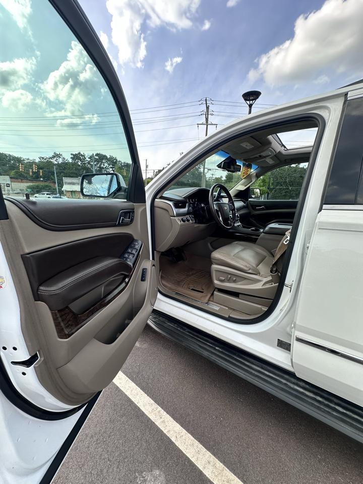 Chevrolet Suburban LT 4WD 2016