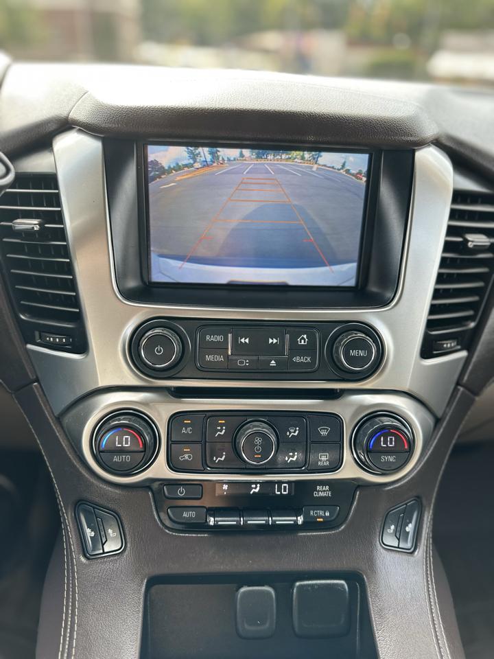 Chevrolet Suburban LT 4WD 2016
