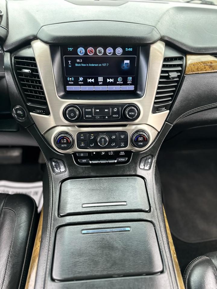 GMC Yukon Denali 4WD 2017