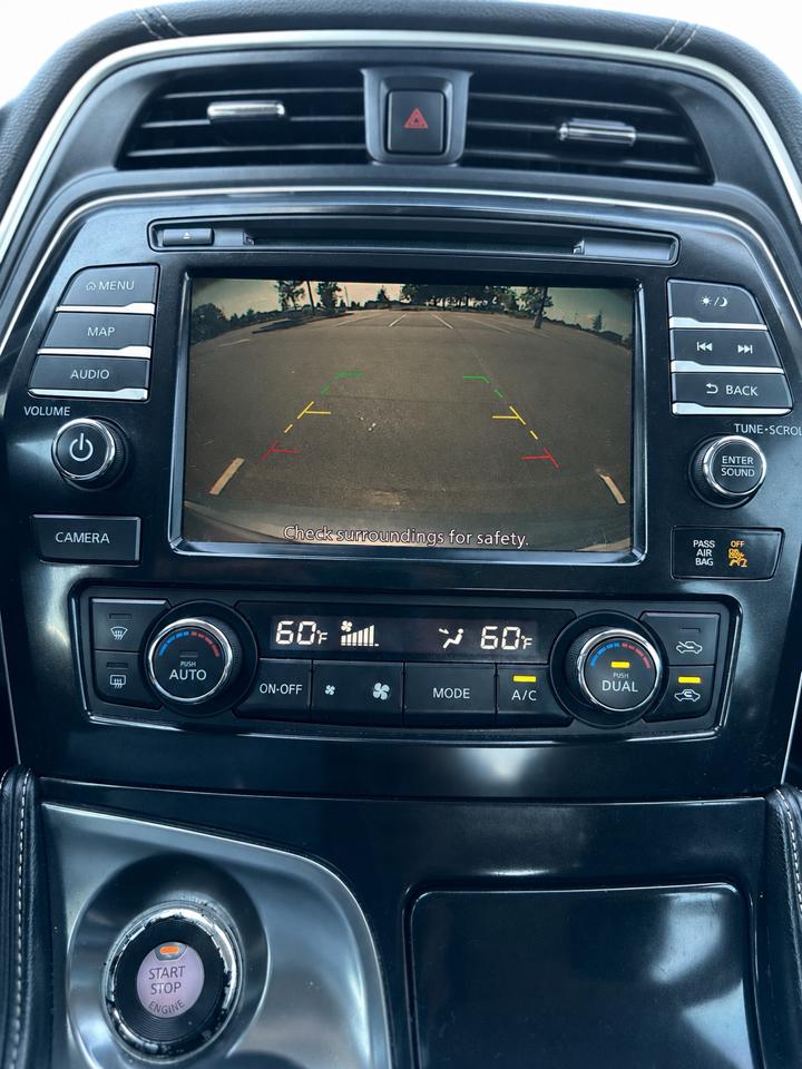 Nissan Maxima 3.5 SV 2020