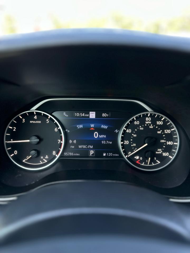 Nissan Maxima 3.5 SV 2020