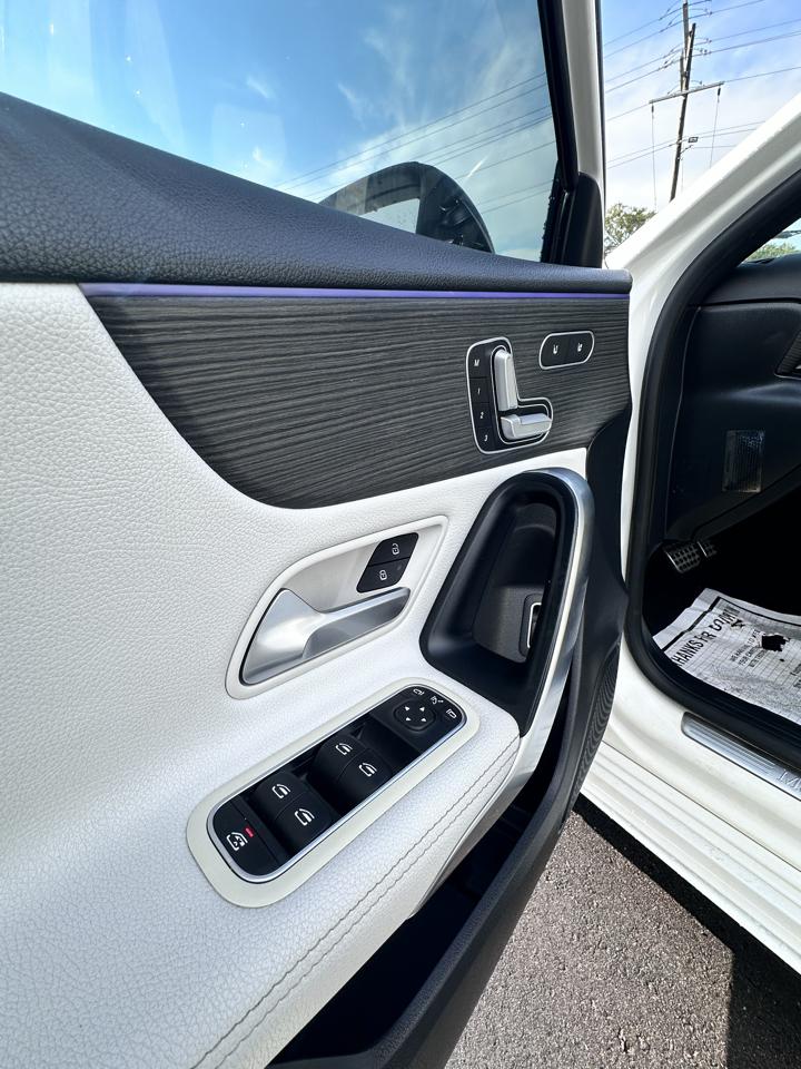 Mercedes-Benz A-Class A 220 4MATIC 2022