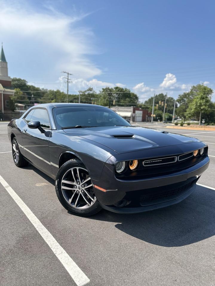 Dodge Challenger SXT AWD 2019