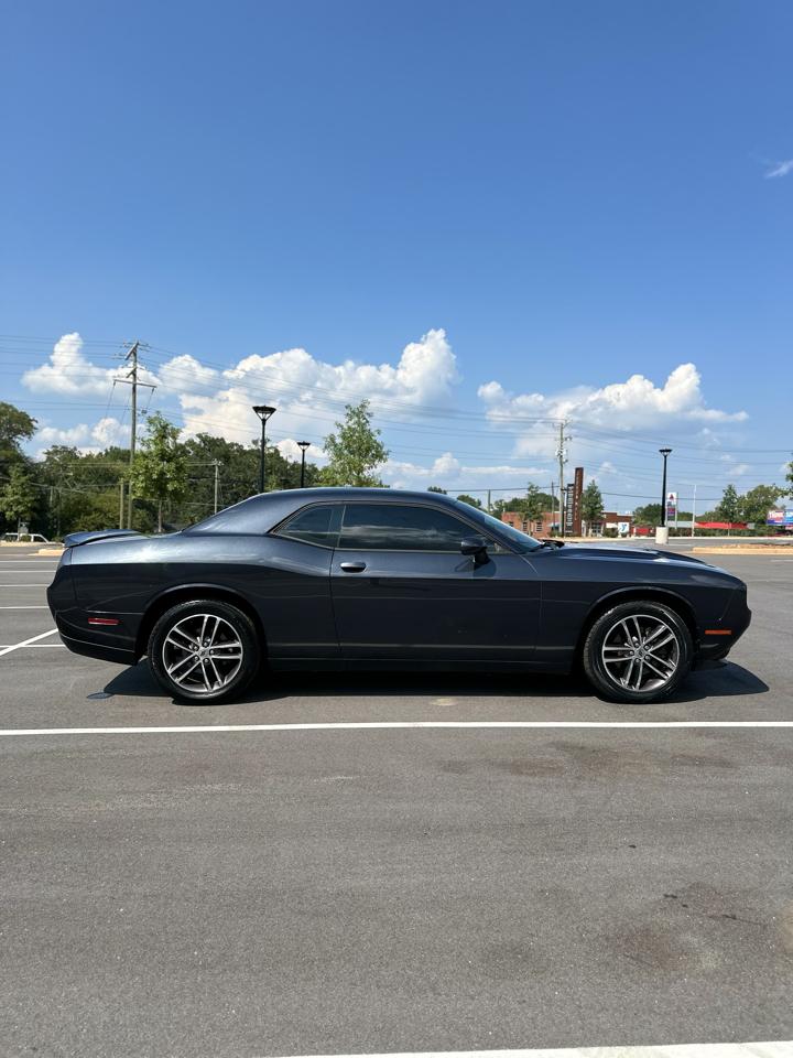 Dodge Challenger SXT AWD 2019